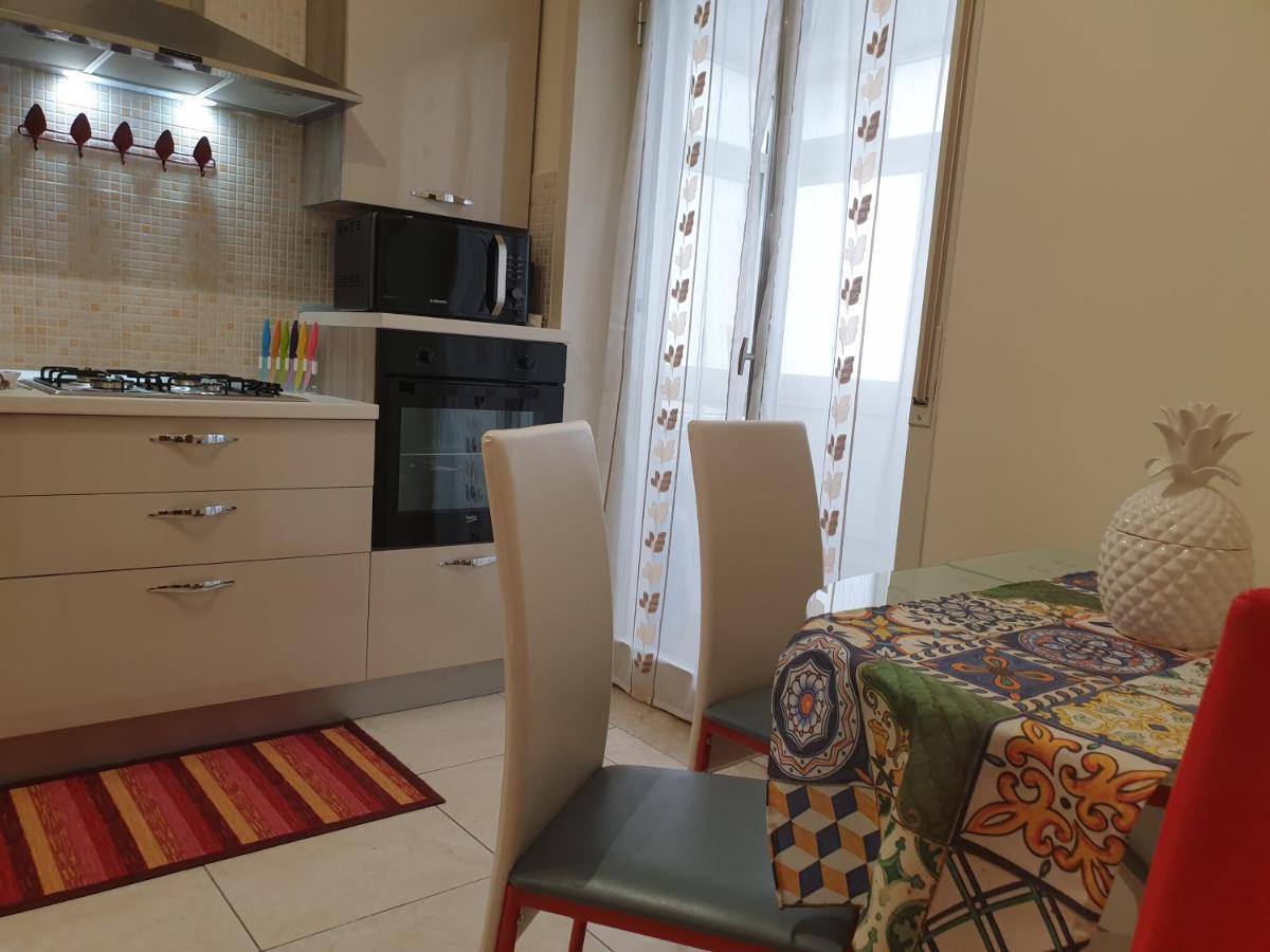 Aristotele Vacanze *