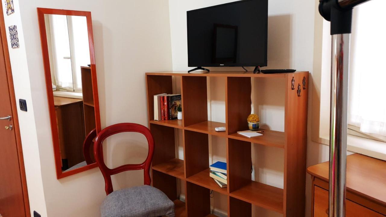 Aristotele Vacanze * Syracuse